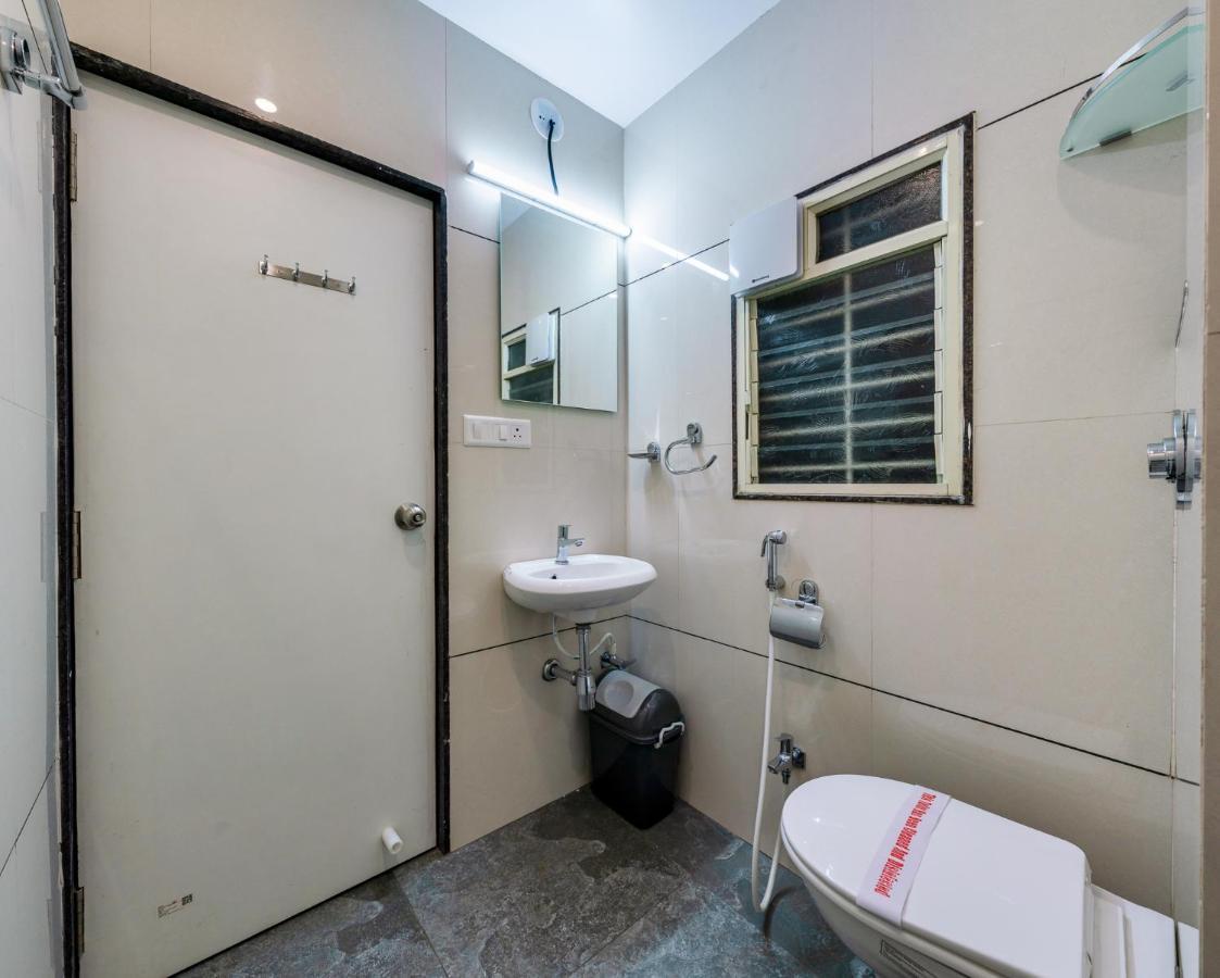 Hotel Aatithya Satkar Near Mahalaxmi Temple Kolhapur Eksteriør billede